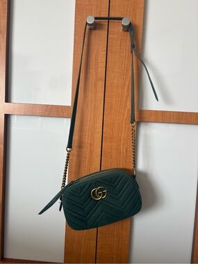 Gucci Dark Green Velvet Marmont Crossbody Camera Bag